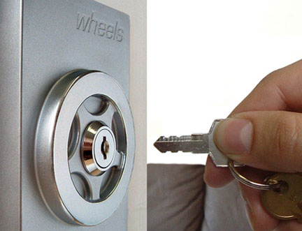 Wheels Keyholder