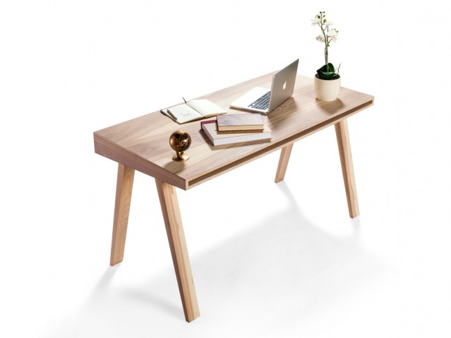 4.9 Desk