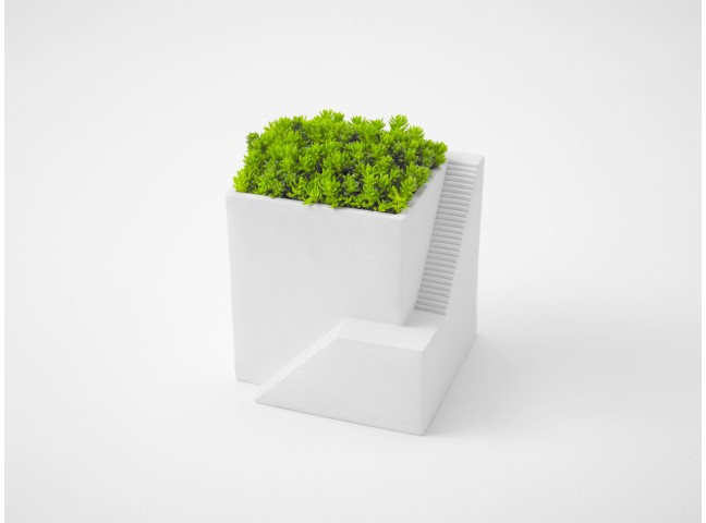 Ienami Planter