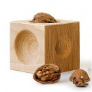 Nusskubus Nutcracker