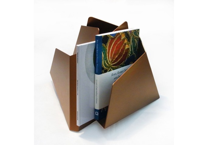Triskelion Magazine Rack