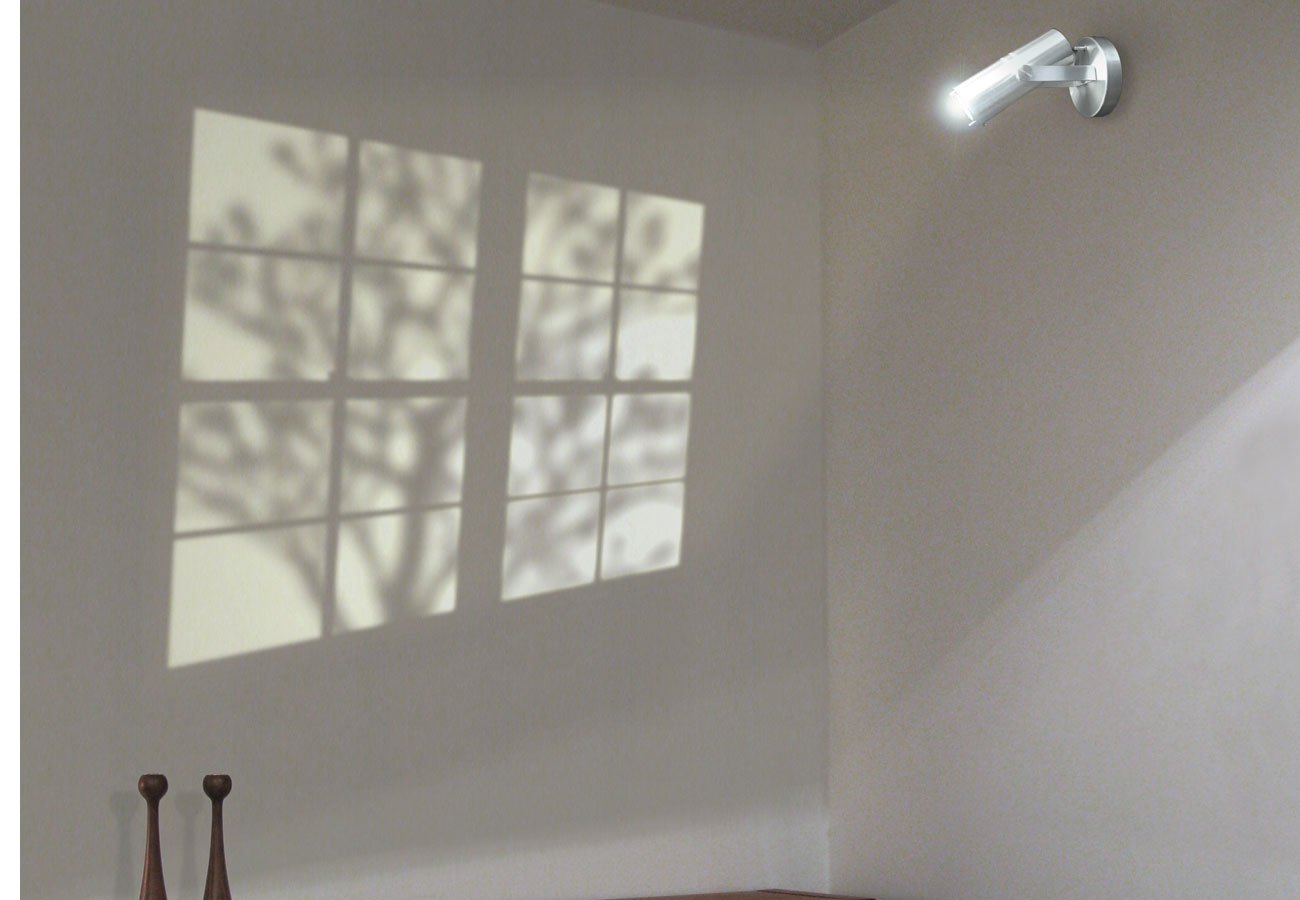 Reveal Projection Light